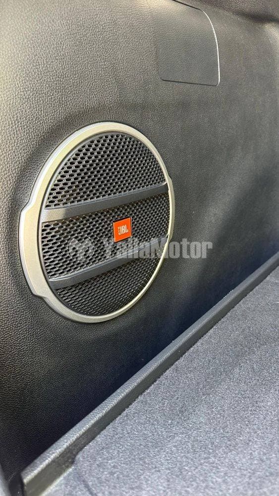2023 Toyota Corolla Cross thumbnail 10