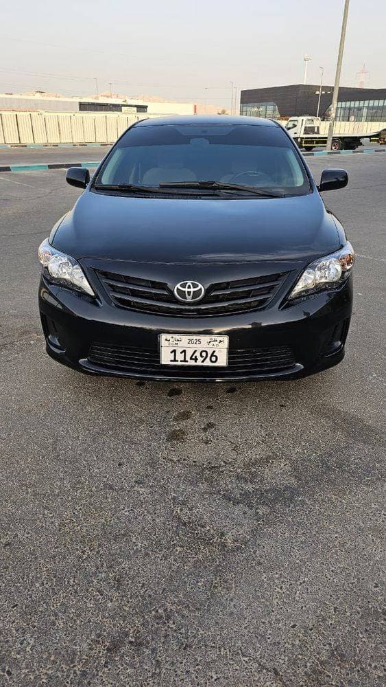 2013 Toyota Corolla thumbnail 4