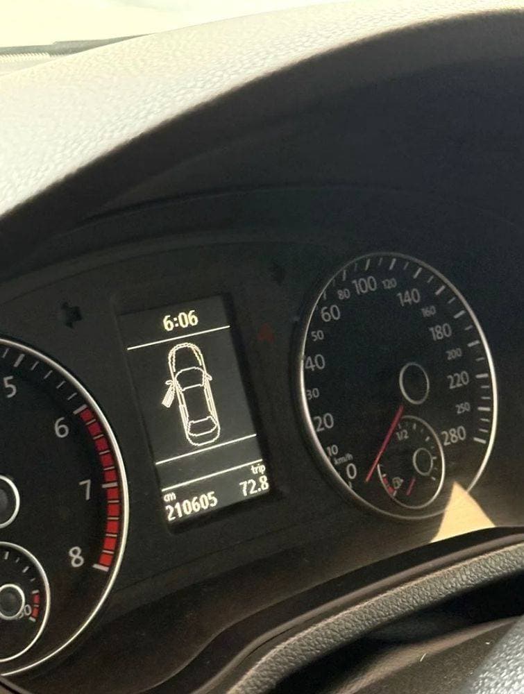 2015 Volkswagen Passat thumbnail 5