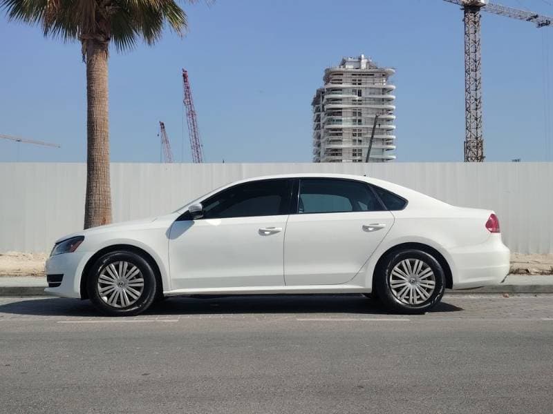 2014 Volkswagen CC thumbnail 3