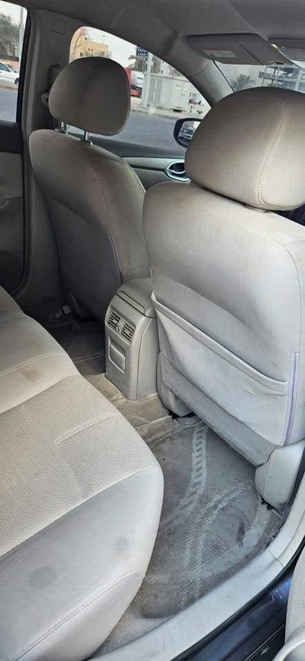 2019 Nissan Sentra thumbnail 6