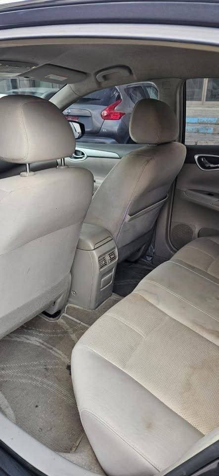 2019 Nissan Sentra thumbnail 7