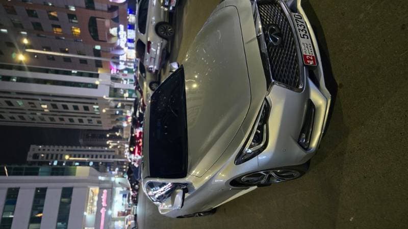 2018 Infiniti Q60 Coupe thumbnail 3