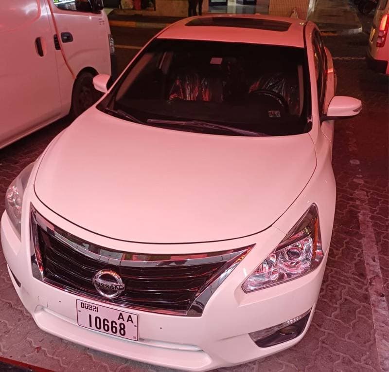 2013 Nissan Altima thumbnail 3