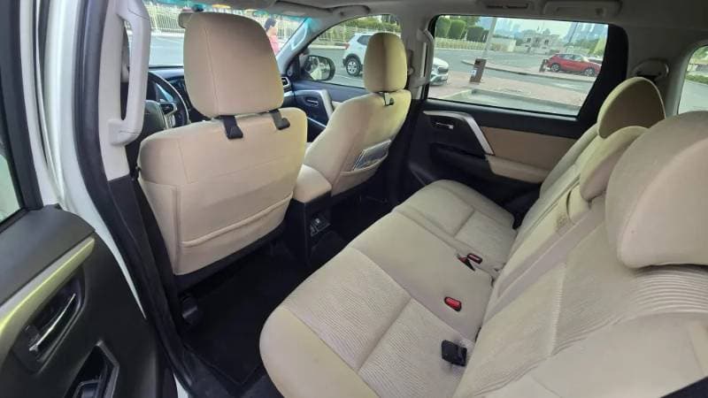 2022 Mitsubishi Montero Sport thumbnail 3
