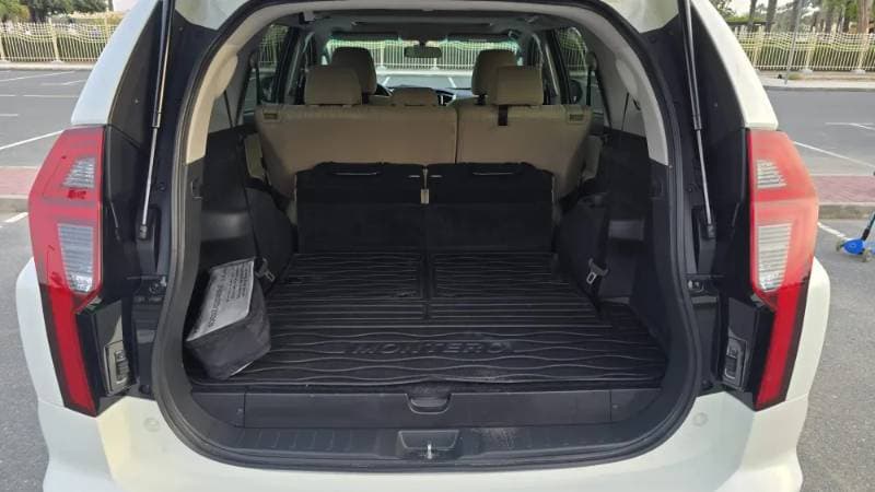 2022 Mitsubishi Montero Sport thumbnail 5
