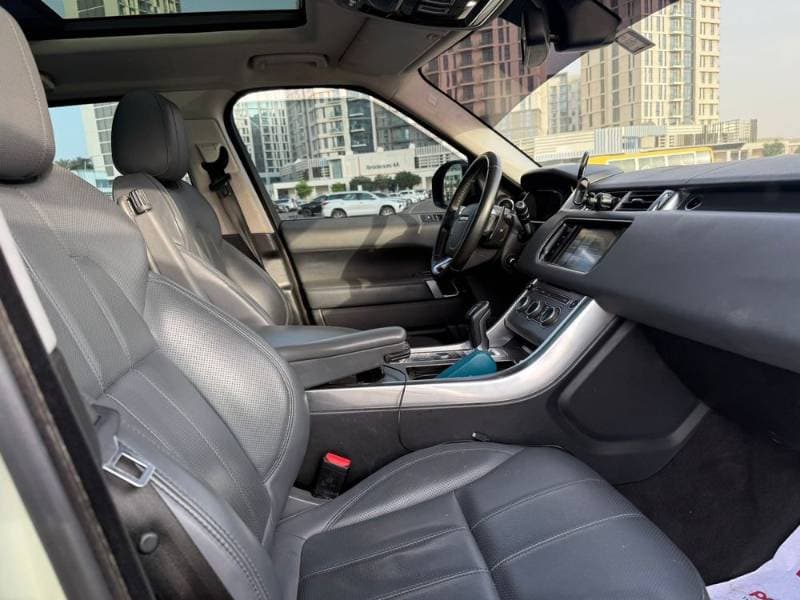 2014 Land Rover Range Rover Sport thumbnail 5