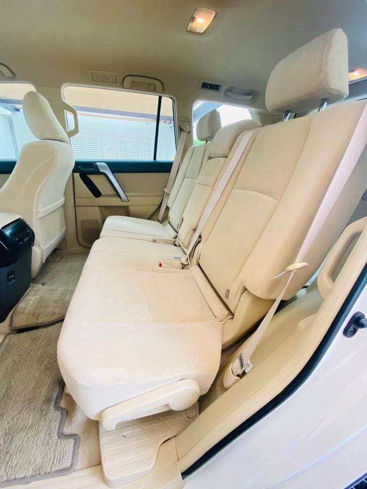 2015 Toyota Land Cruiser Prado thumbnail 3
