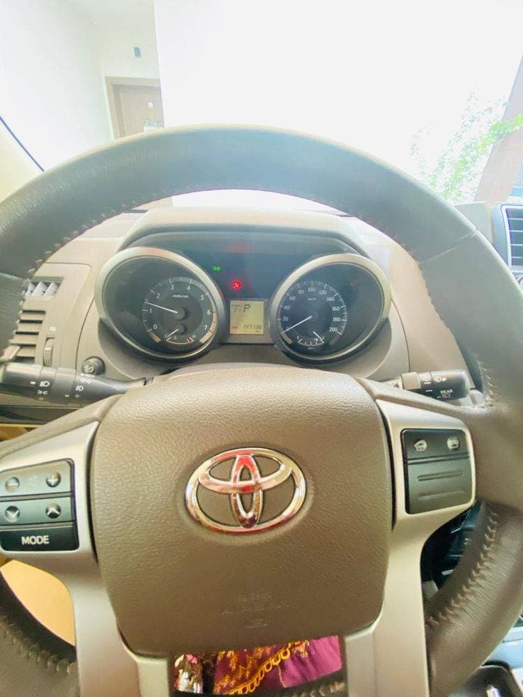 2015 Toyota Land Cruiser Prado thumbnail 4