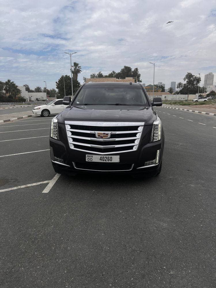 2016 Cadillac ESCALADE thumbnail 3
