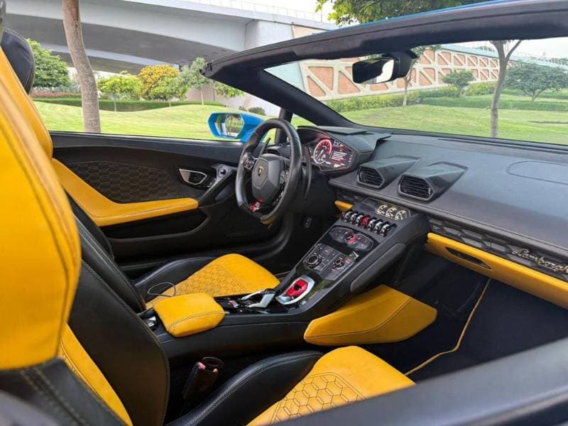 2018 Lamborghini Huracan thumbnail 4