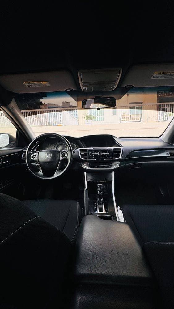 2014 Honda Accord thumbnail 5