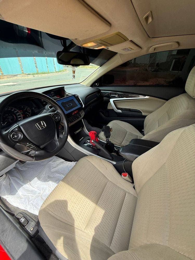 2014 Honda Accord Coupe thumbnail 3