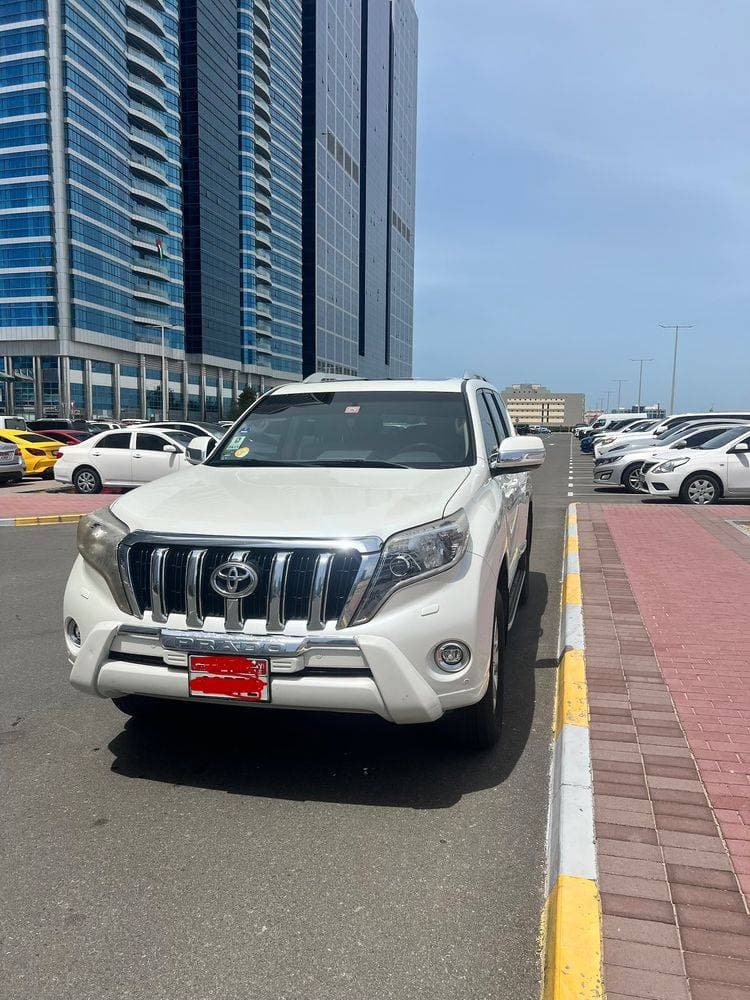 2016 Toyota Land Cruiser Prado thumbnail 5