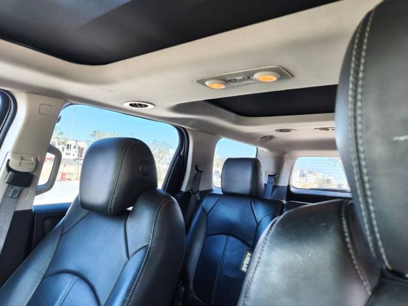 2015 GMC Acadia thumbnail 4