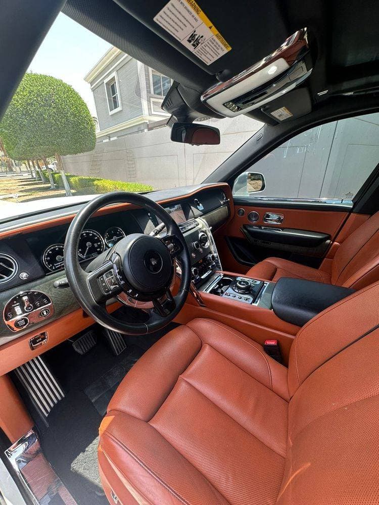 2019 Rolls Royce Cullinan thumbnail 4