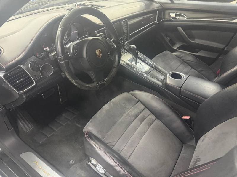 2012 Porsche Panamera thumbnail 5