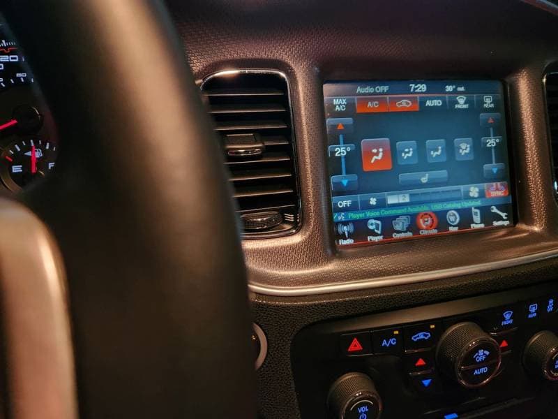 2013 Dodge Charger thumbnail 2