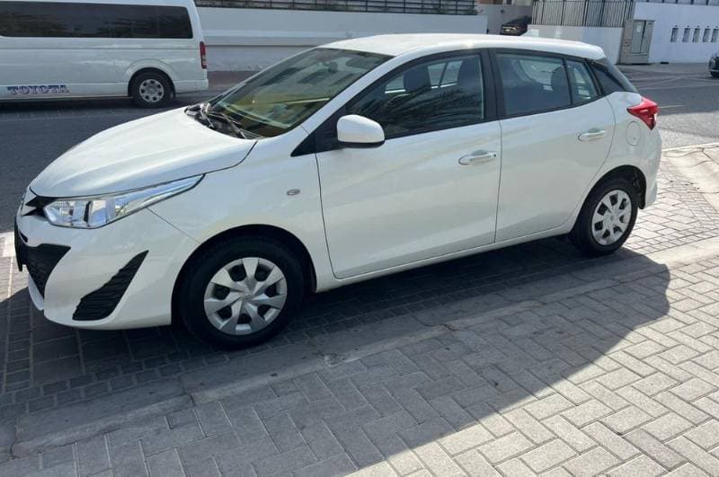 2019 Toyota Yaris Hatchback thumbnail 3