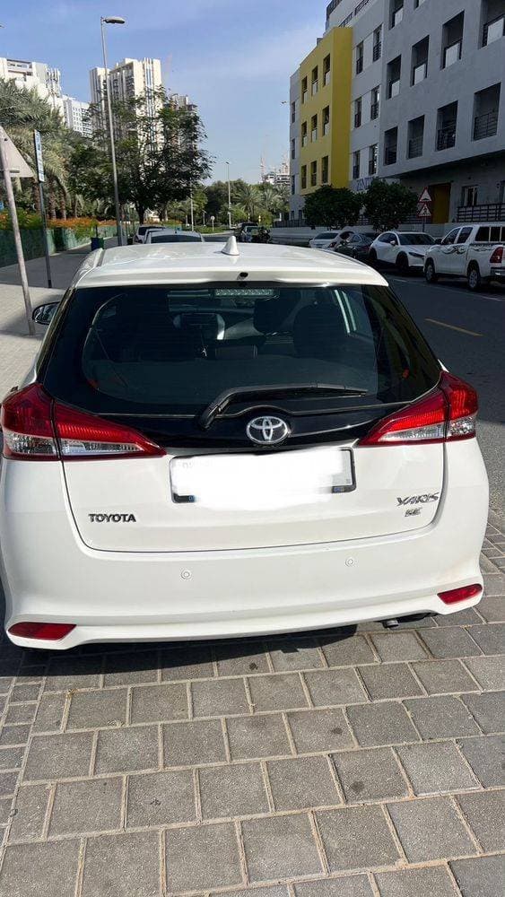 2019 Toyota Yaris Hatchback thumbnail 2