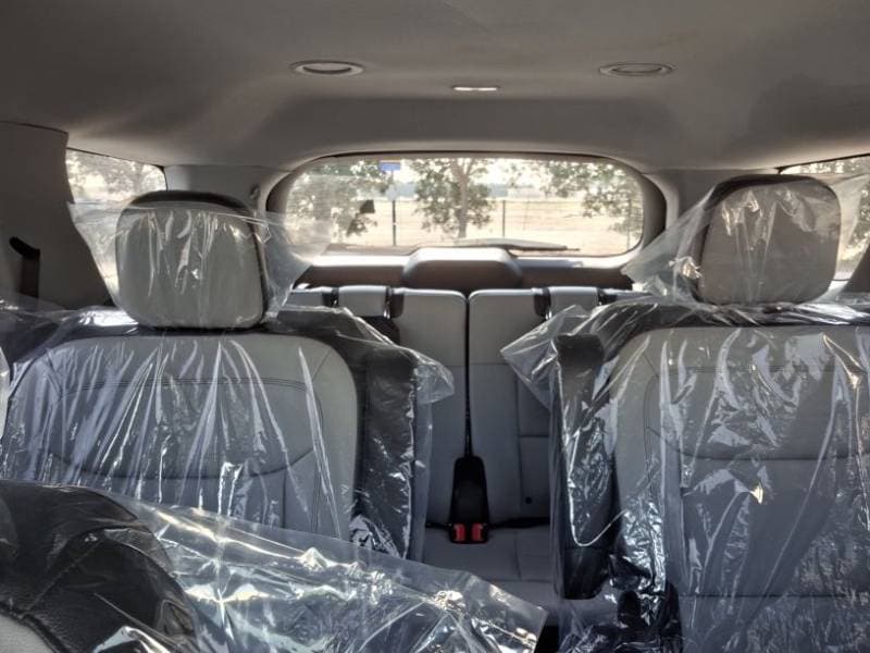2021 Ford Explorer thumbnail 5