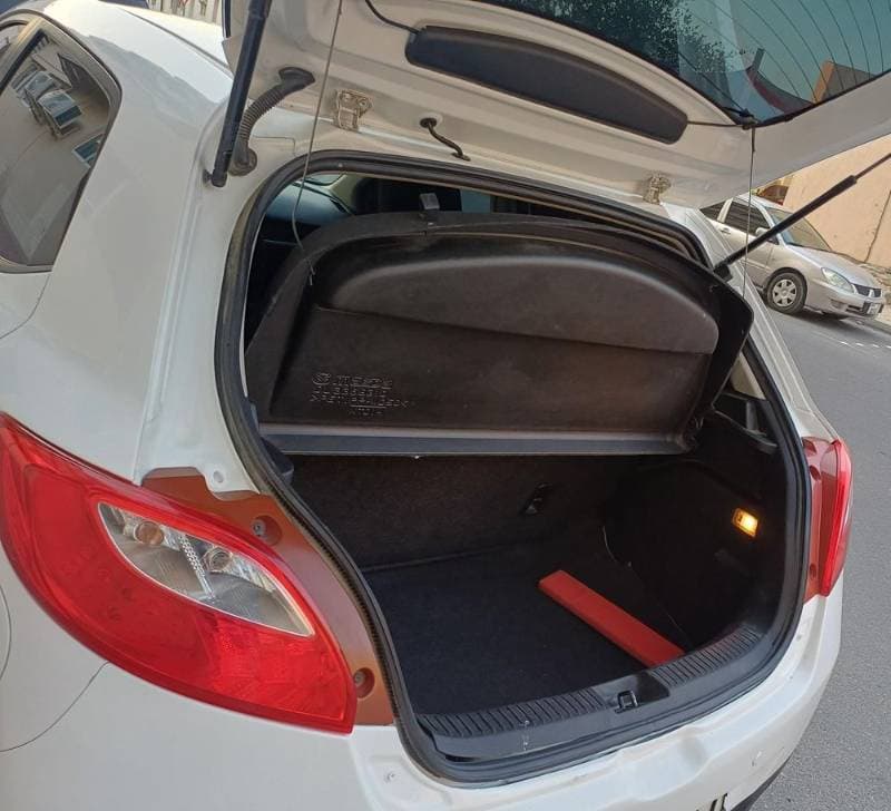 2014 Mazda 2 thumbnail 3