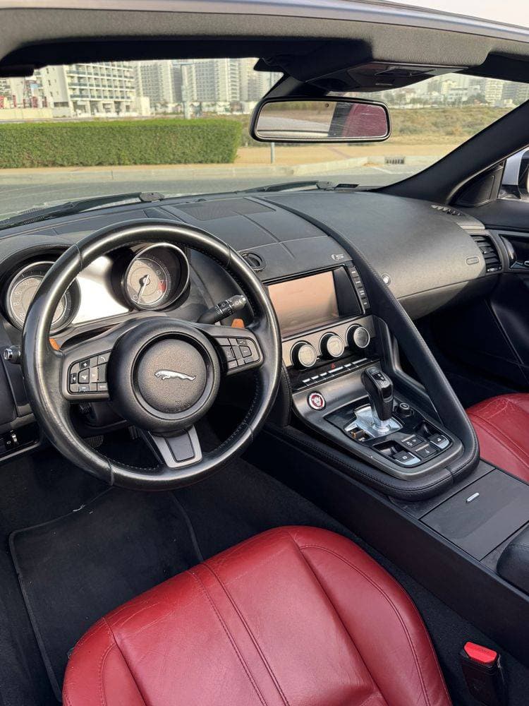 2014 Jaguar F-Type thumbnail 4