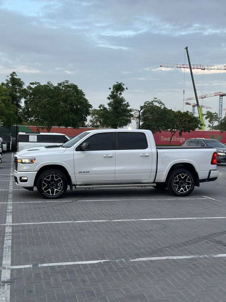 2025 Dodge RAM thumbnail 4