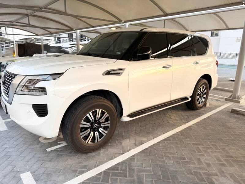 2024 Nissan Patrol thumbnail 2