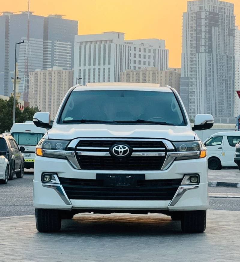 2013 Toyota Land Cruiser