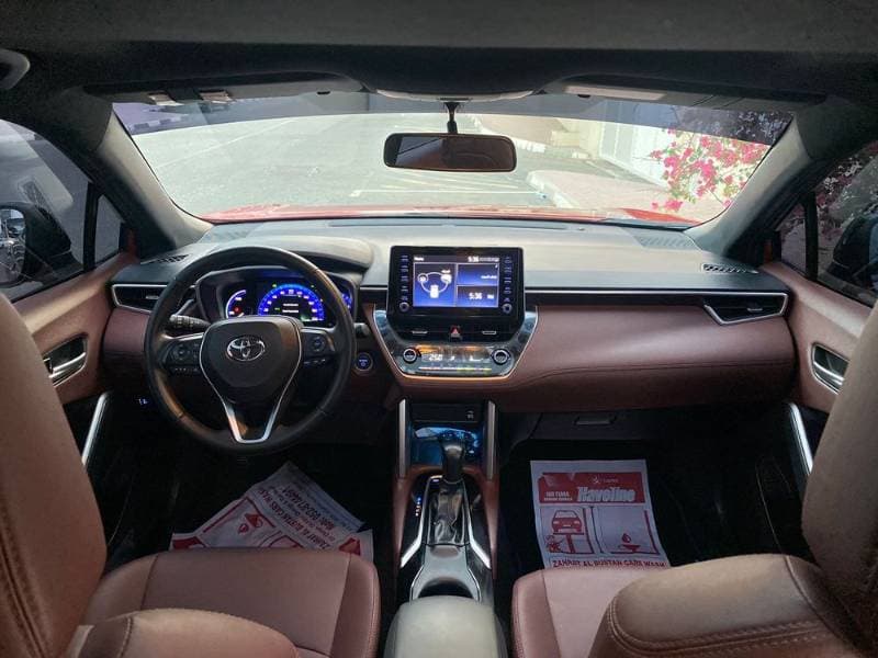 2022 Toyota Corolla Cross thumbnail 2