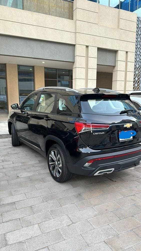 2025 Chevrolet Captiva thumbnail 5