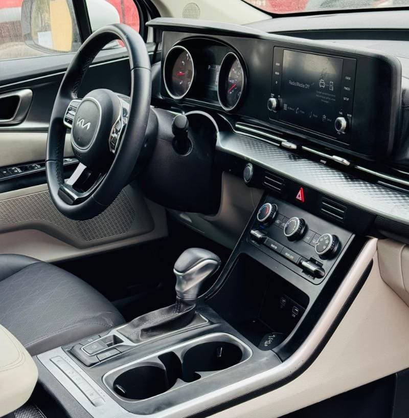 2024 Kia Carnival thumbnail 5