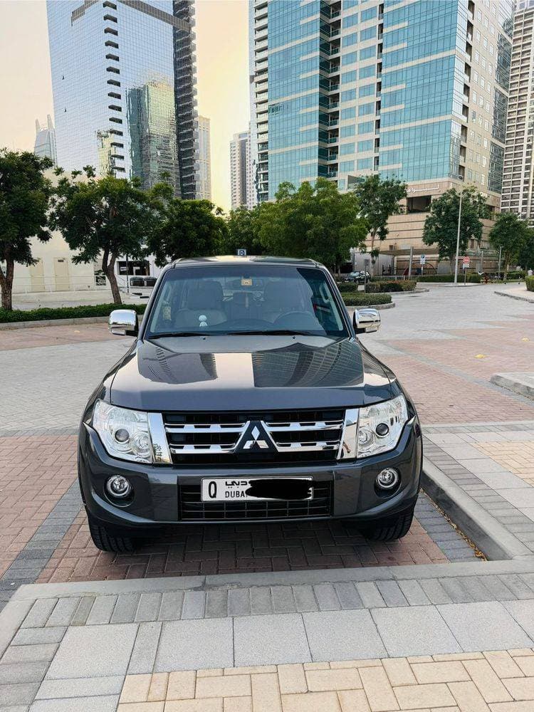 2014 Mitsubishi Pajero