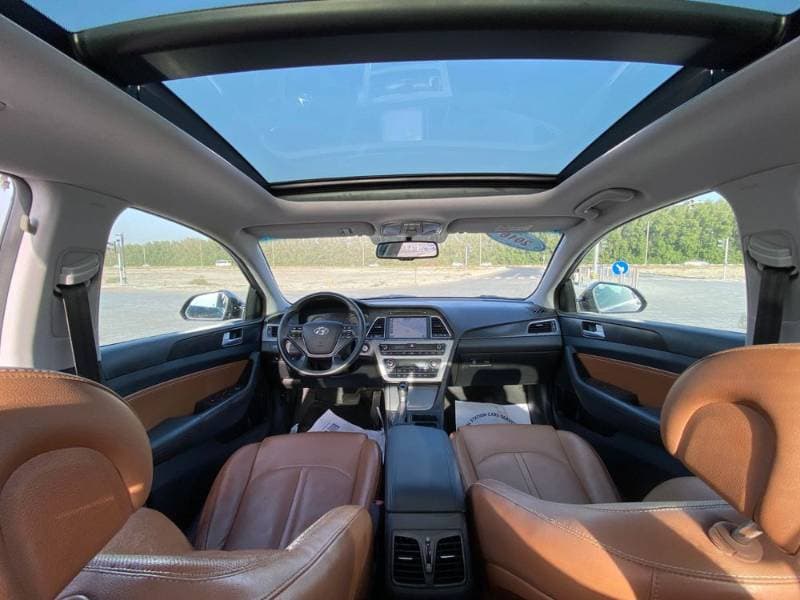 2016 Hyundai Sonata thumbnail 3
