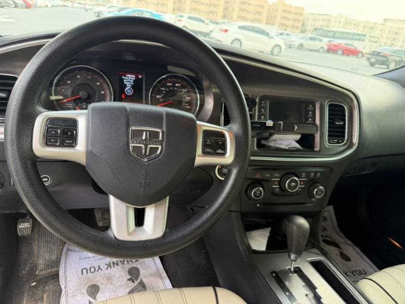 2014 Dodge Charger thumbnail 2