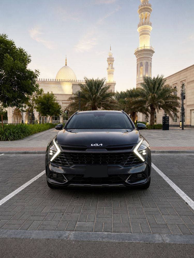 2025 Kia Sportage thumbnail 3