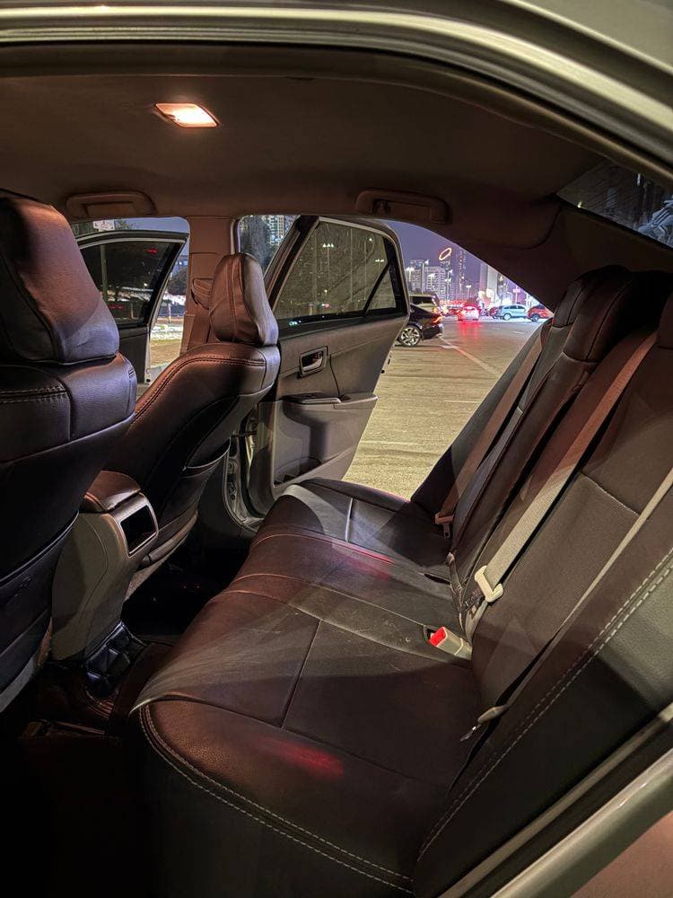 2013 Toyota Camry thumbnail 4