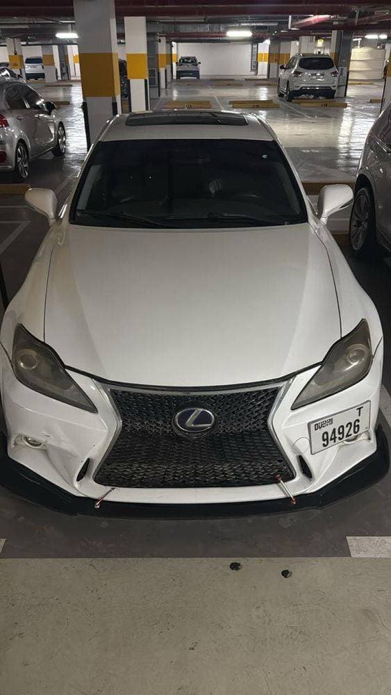 2010 Lexus IS250 thumbnail 2