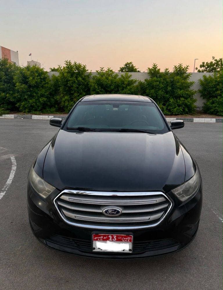 2014 Ford Taurus