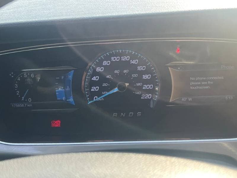 2014 Ford Taurus thumbnail 5
