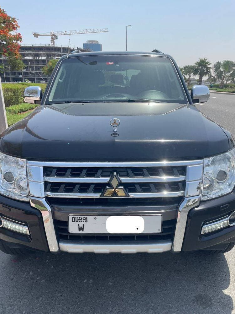 2020 Mitsubishi Pajero