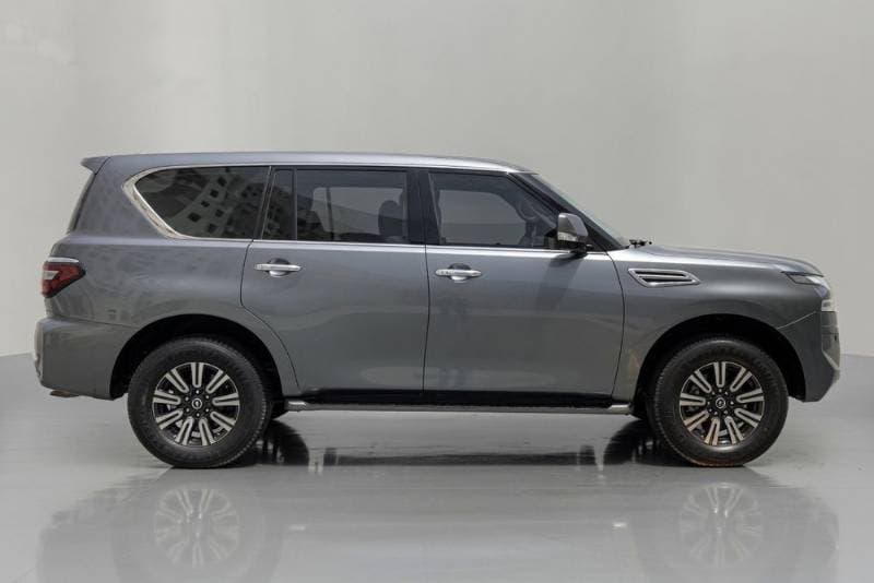 2020 Nissan Patrol thumbnail 3