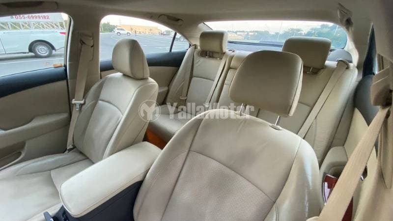 2011 Lexus ES 350 thumbnail 8