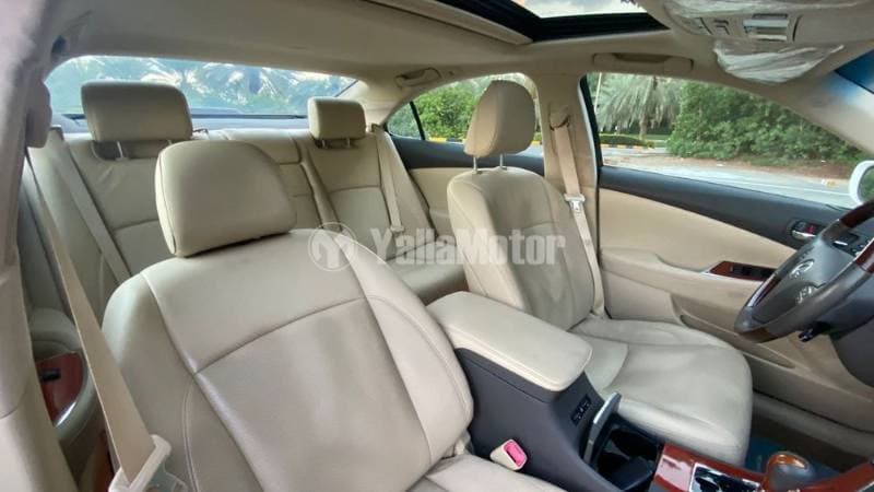 2011 Lexus ES 350 thumbnail 10