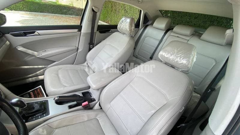 2019 Volkswagen Passat thumbnail 10