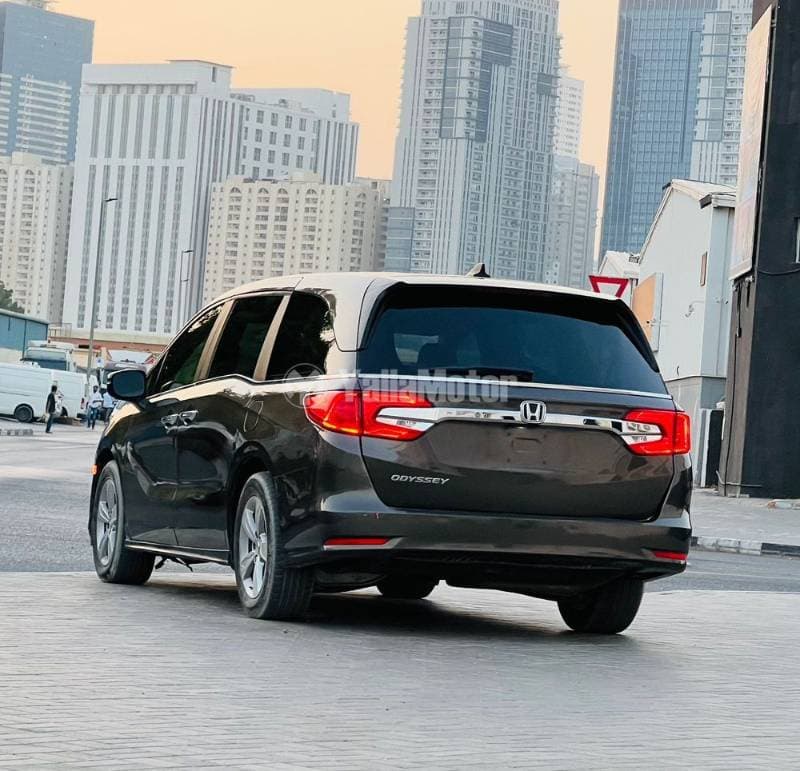 2019 Honda Odyssey thumbnail 6
