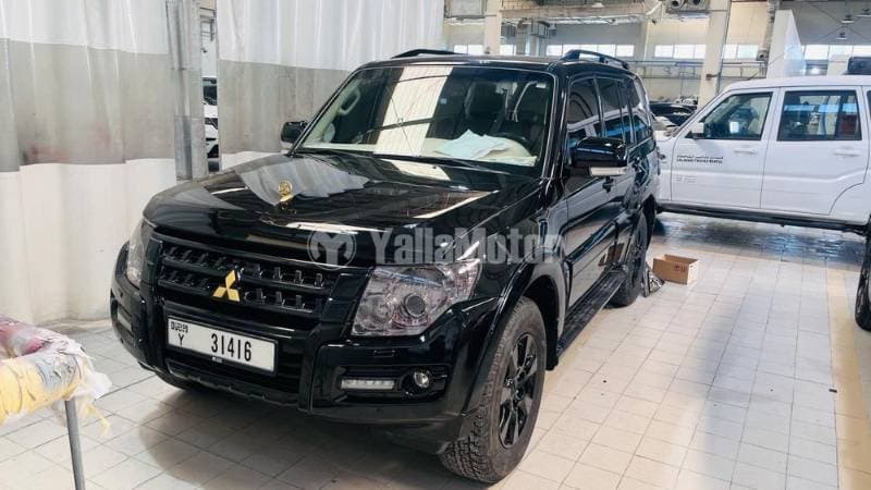 2015 Mitsubishi Pajero