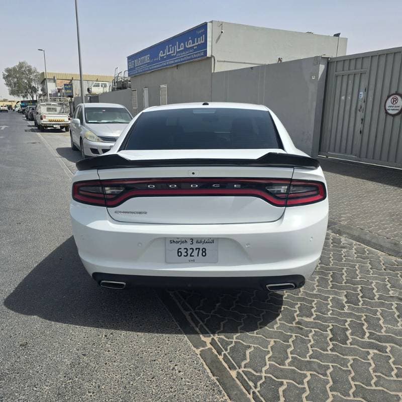 2021 Dodge Charger thumbnail 2