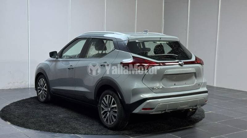 2021 Nissan Kicks thumbnail 5